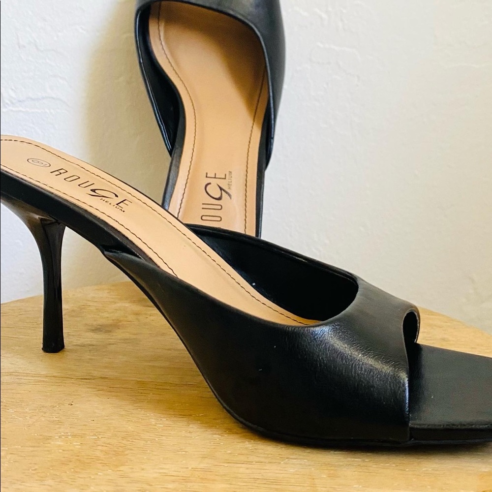 Rouge Helium black sandals high heels